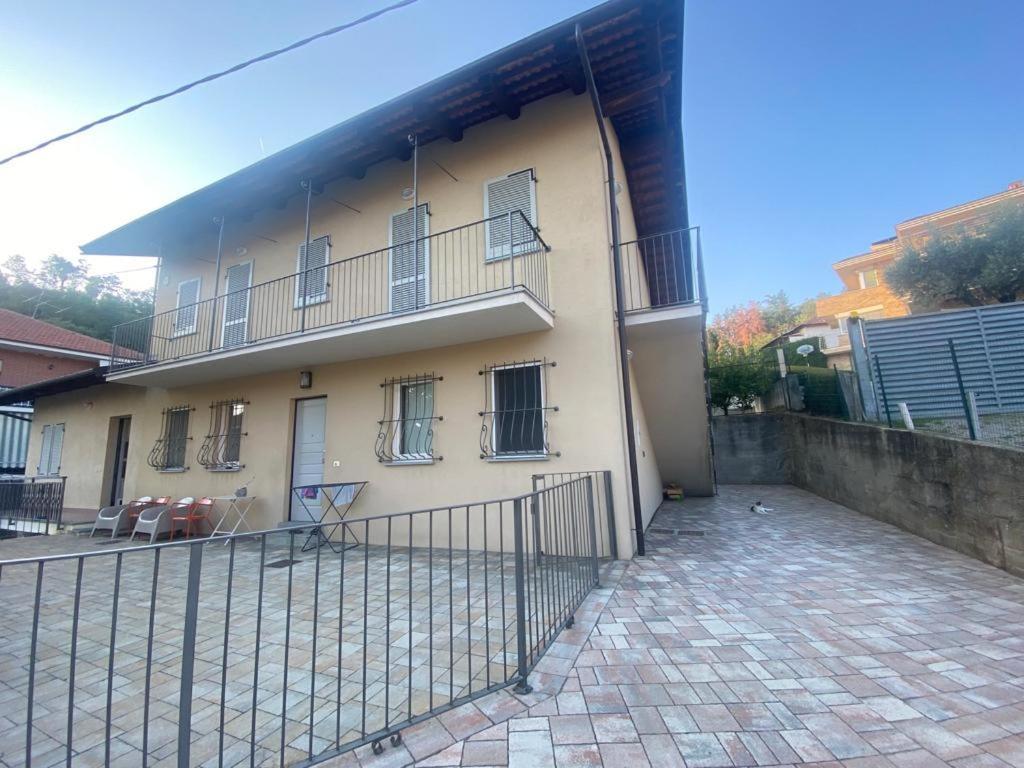 Casa Di Fiocco Appartement Bra Buitenkant foto
